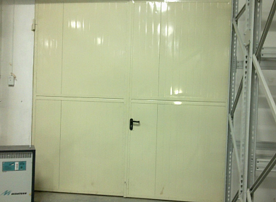 Огнеупорные ворота Ei 60 бежевые на складе